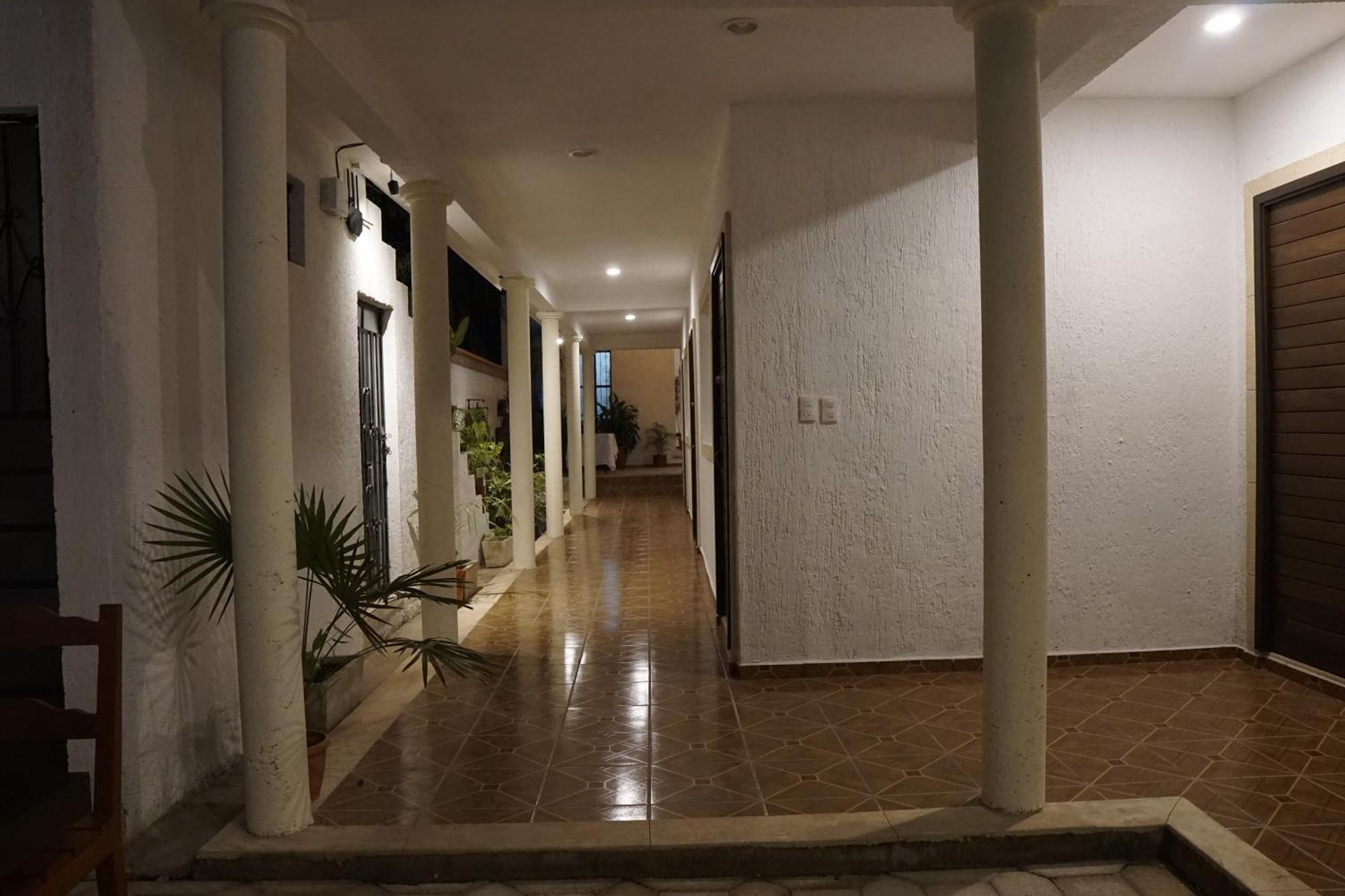Hotel Del Parque Valladolid  Esterno foto